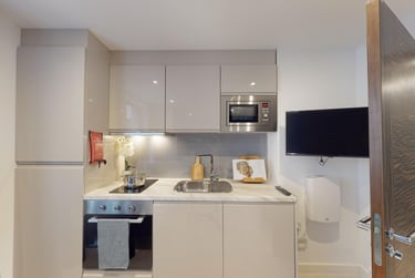 1 bed studio, Silver Street, East Reading, Reading, RG12SU - Image 4